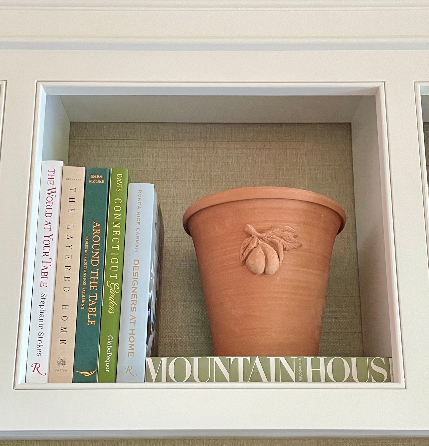 Connoisseur’s Collection Peach Pot