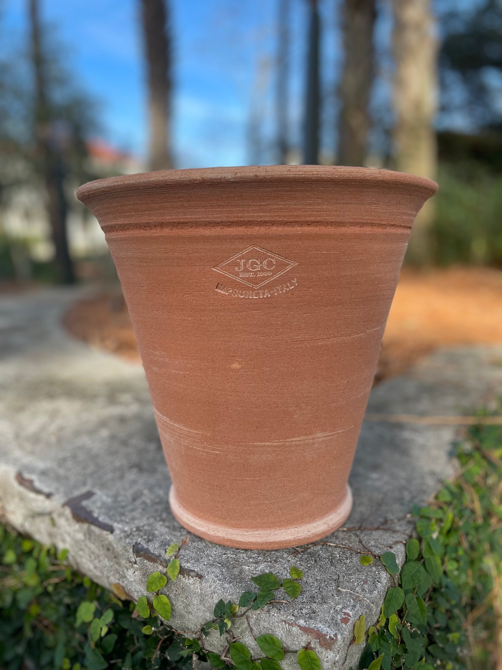 ready to ship Italian terra cotta pot